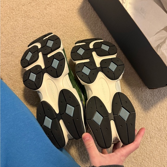 New Balance 9060 sneakers - Picture 5 of 6